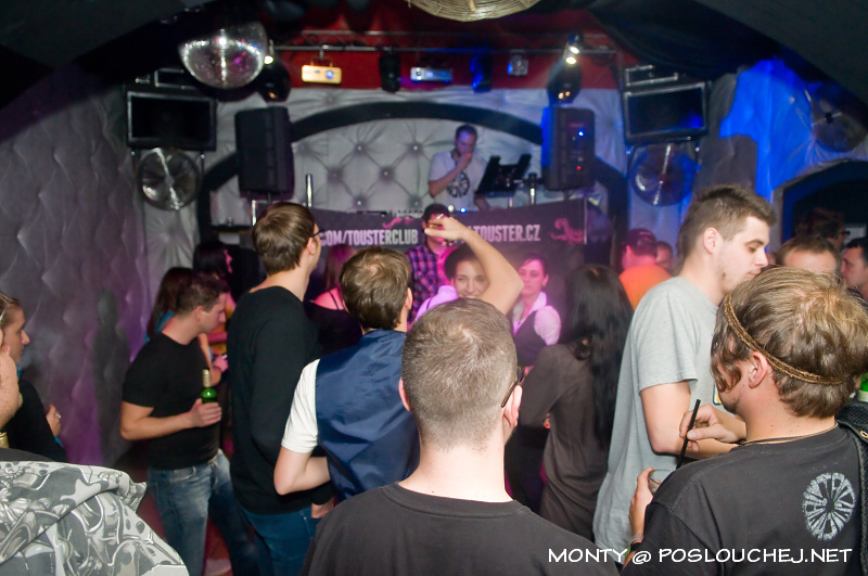 MINIMAL PEOPLE  - Sobota 13. 10. 2012